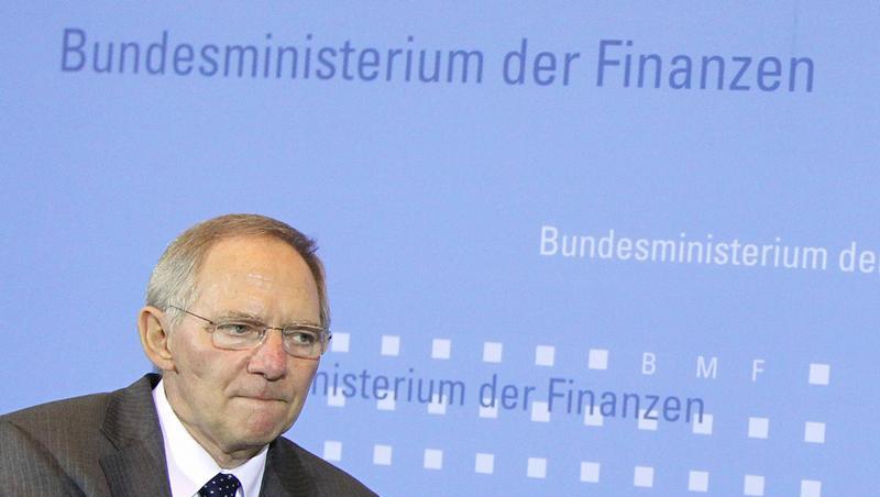 „Es werden nicht plötzlich sprudelnde Steuereinnahmen entdeckt“, sagt Finanzminister Wolfgang Schäuble (CDU). „Es werden nicht plötzlich sprudelnde Steuereinnahmen entdeckt“, sagt Finanzminister Wolfgang Schäuble (CDU).