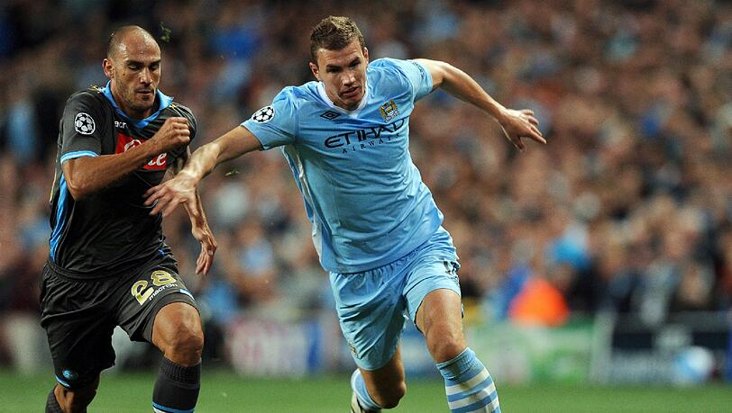 Man City-Star Edin Dzeko, ab Sommer beim FC Bayern? Man City-Star Edin Dzeko, ab Sommer beim FC Bayern?