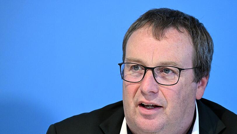 NRW strebt langfristige Planungssicherheit für Nutzer an. NRW strebt langfristige Planungssicherheit für Nutzer an.