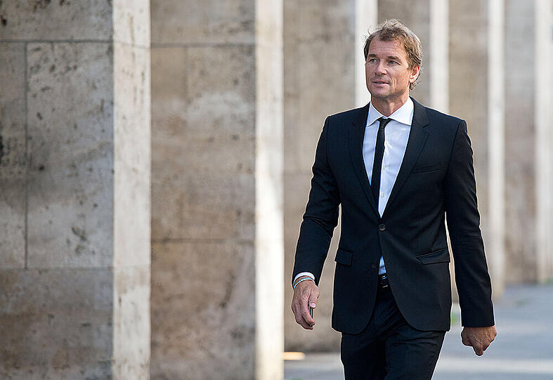 Teures Nachspiel: Jens Lehmann wehrt sich gegen die hohe Geldstrafe.