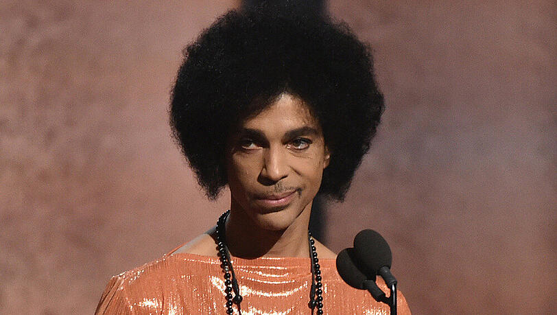 Prince bei den diesjährigen Grammy Awards im Februar Prince bei den diesjährigen Grammy Awards im Februar