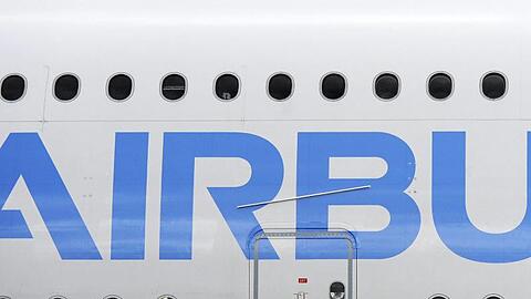 Weltweit will Airbus wegen der Coronakrise 15.000 Stellen streichen.