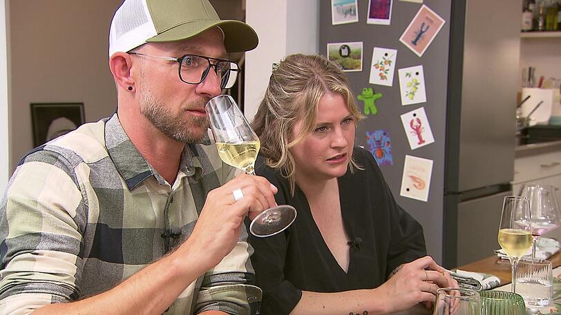 Allie und Tobias sind gespannt: Bolognese beim "perfekten Dinner"? Allie und Tobias sind gespannt: Bolognese beim "perfekten Dinner"?