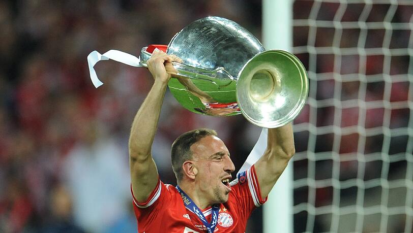 Der erste Schritt der Bayern zur Titelverteidigung ist im TV nur Sky-Abonnenten vorbehalten. Doch es gibt Ausweichmöglichkeiten. Der erste Schritt der Bayern zur Titelverteidigung ist im TV nur Sky-Abonnenten vorbehalten. Doch es gibt Ausweichmöglichkeiten.