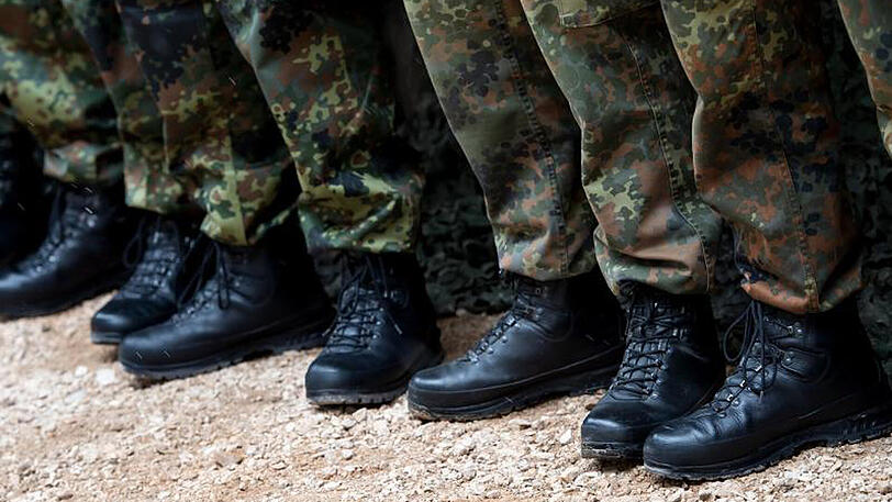 Gebirgsjäger in Bad Reichenhall bei einer Übung.