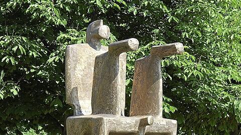 Der Landshuter Fritz Koenig hat die "Große Biga" um das Jahr 2000 geschaffen. Im Kunstareal wimmelt es übrigens von Pferden.