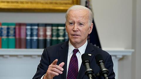 US-Präsident Joe Biden gerät im Streit um die Schuldengrenze zunehmend unter Druck.