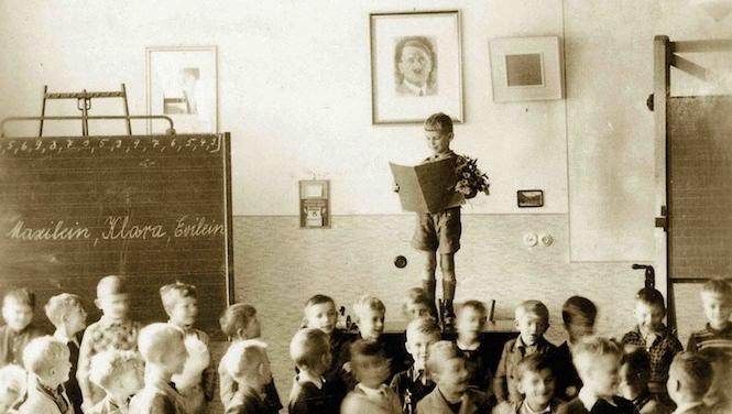 Um die "Jugend im Nationalsozialismus" geht es bei der Ausstellung in der Mohr-Villa. Um die "Jugend im Nationalsozialismus" geht es bei der Ausstellung in der Mohr-Villa.