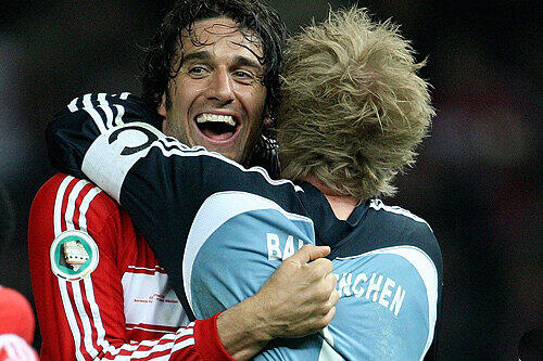 Der Kapitän und sein Nachfolger? Oliver Kahn und Luca Toni