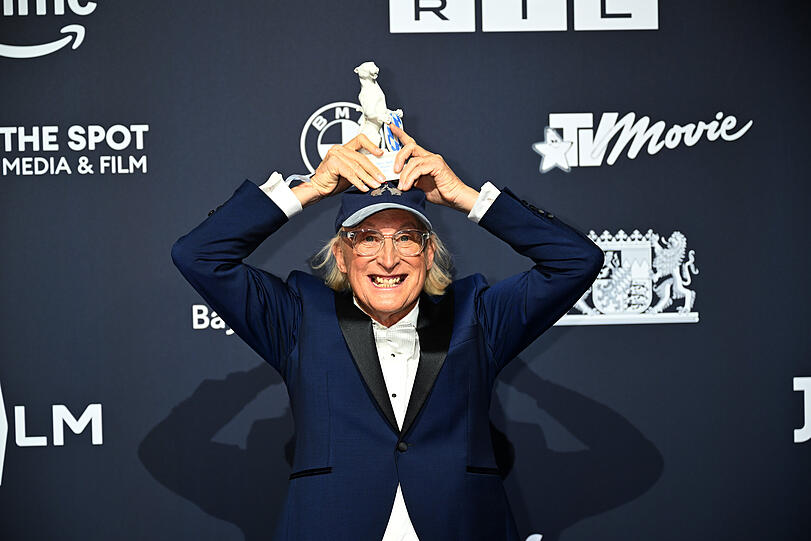 Otto Waalkes erhält am Mittwoch den "Blauen Panther" für seine Arbeit als Creative Producer bei seiner eigenen Dokumentation „Mein Name ist Otto“ ausgezeichnet.