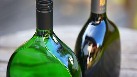 Nur Frankenweine d&uuml;rfen in einen Bocksbeutel gef&uuml;llt werden. (Archivbild)