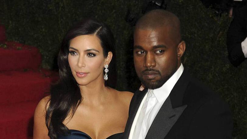 Gerade erst in den Flitterwochen und schon gelangweilt? Kim Kardashian und Kanye West Gerade erst in den Flitterwochen und schon gelangweilt? Kim Kardashian und Kanye West