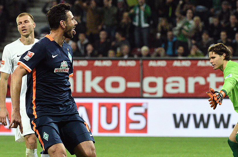 Claudio Pizarro (SV Werder Bremen): Nachdem sich andeutete, dass der FCB mit dem 37-Jährigen im vergangenen Sommer nicht verlängern würde, gab es Angebote zuhauf. Für den Peruaner war aber klar, dass er nur an die Weser wechseln möchte. Dort wird er quasi in jedem Spiel eingewechselt und traf zuletzt gegen Augsburg.
