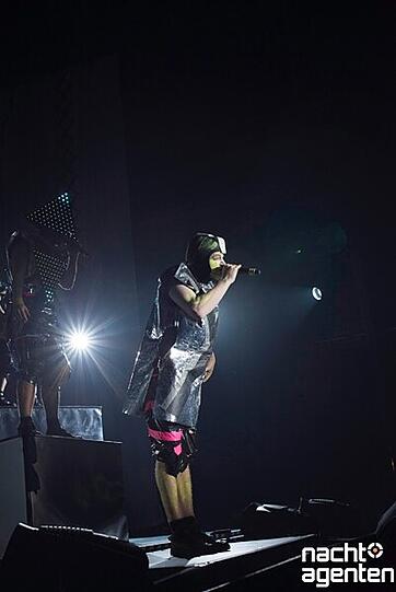 Hip-Hop a la Deichkind. Bilder von der fulminanten Show am 23.11 im Zenith in München.