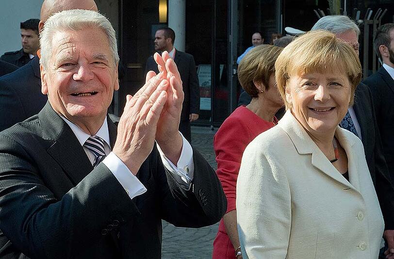 Bundespräsident Joachim Gauck und Bundeskanzlerin Angela Merkel am Tag der Deutschen Einheit in Frankfurt/Main.