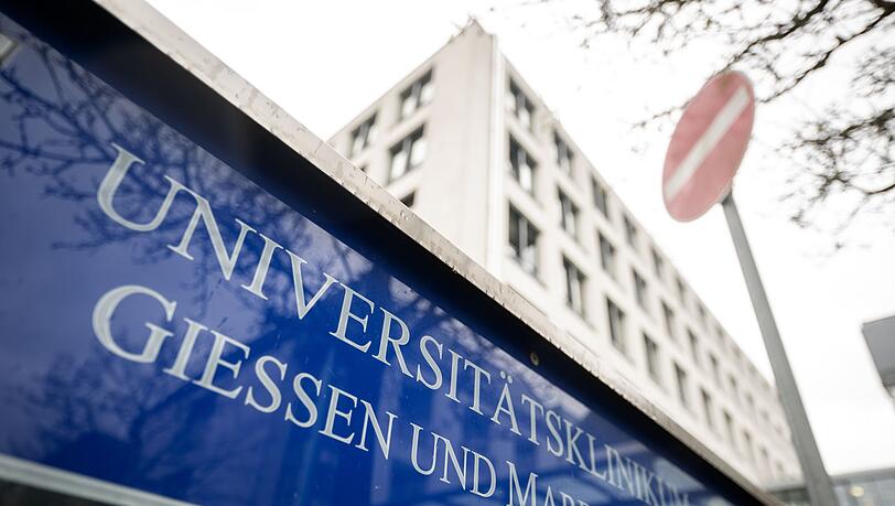 Ein Patient soll in einem psychischen Ausnahmezustand gewesen sein, als die Polizei eingriff. (Archivbild)