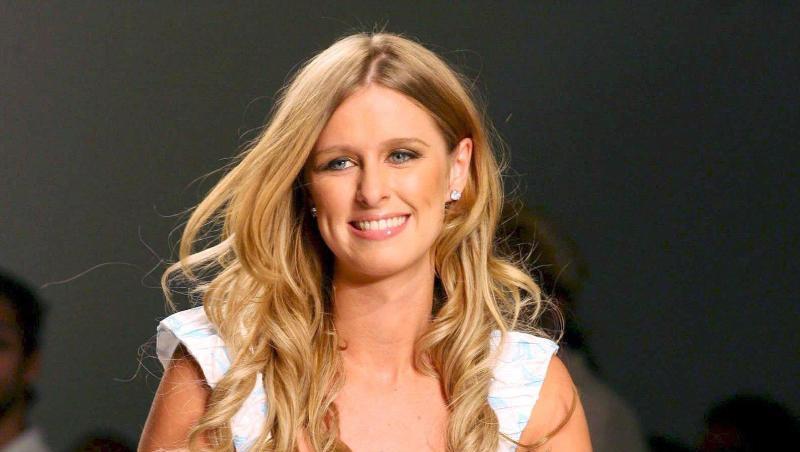 Model Nicky Hilton muss jetzt selbst putzen. Model Nicky Hilton muss jetzt selbst putzen.