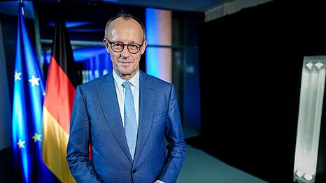 "H&ouml;ren wir nicht auf die Angstmacher und auf die Schwarzmaler", so Merz.