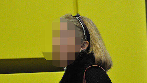 Erika B. vor dem Münchner Landgericht. Erika B. vor dem Münchner Landgericht.