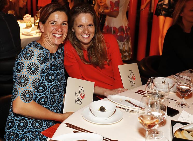Marie-Jeannette Ferch (links) mit Katrin Berben.