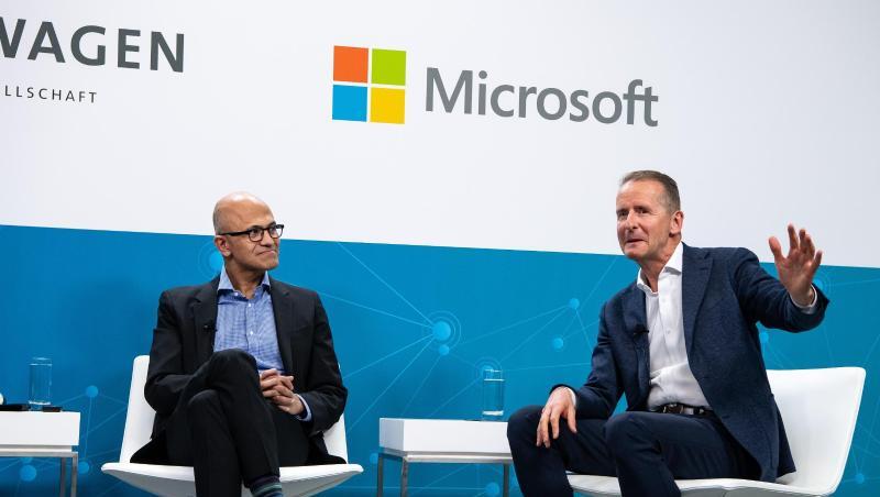 Bauen ihre strategische Partnerschaft aus: VW-Chef Herbert Diess (r) und Microsoft-CEO Satya Nadella. Bauen ihre strategische Partnerschaft aus: VW-Chef Herbert Diess (r) und Microsoft-CEO Satya Nadella.