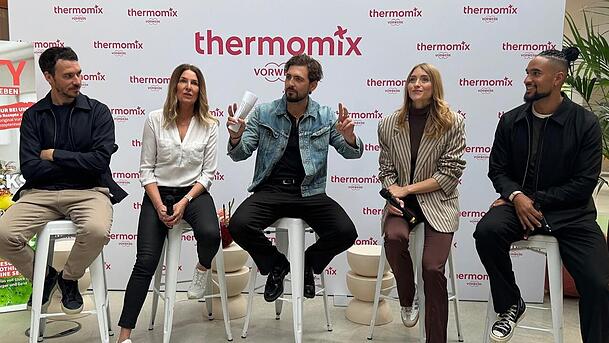 Beim Panel-Talk haben neben Felix Neureuther auch Dr. Bettina Graf, Moderator Chris Wackert, Therapeutin Nora Dietrich und Ex-Bachelor David Jackson gesprochen.
