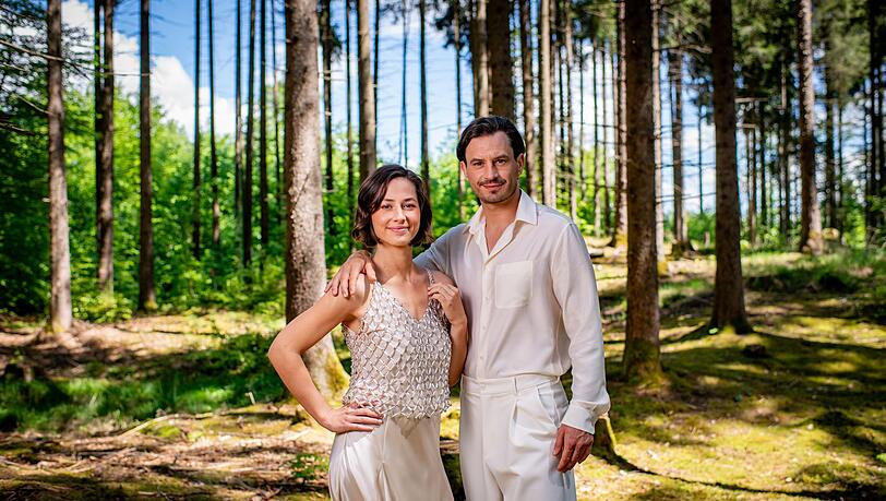 Das neue Paar: "Emilia" und "Massimo" Das neue Paar: "Emilia" und "Massimo"