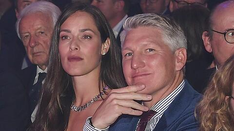 Nach der Trennung von Ana Ivanovic könnten Bastian Schweinsteiger Image-Probleme drohen.