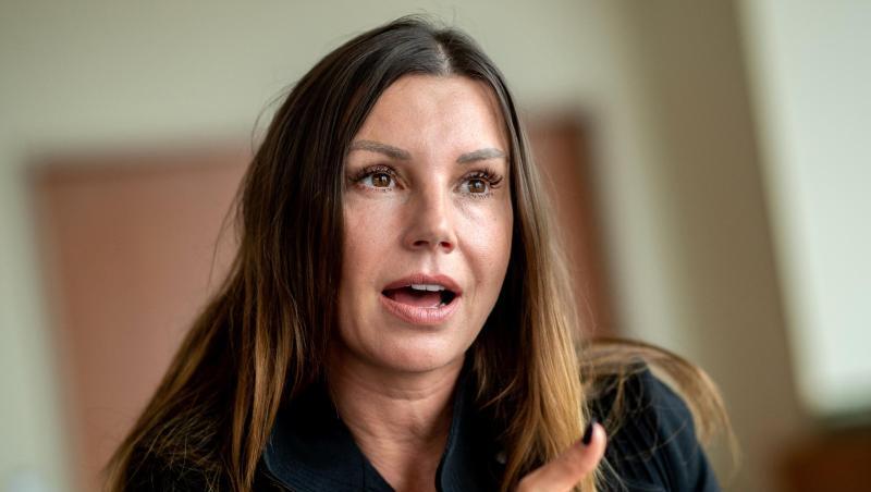 Vorsitzende der Robert-Enke-Stiftung: Teresa Enke. Vorsitzende der Robert-Enke-Stiftung: Teresa Enke.