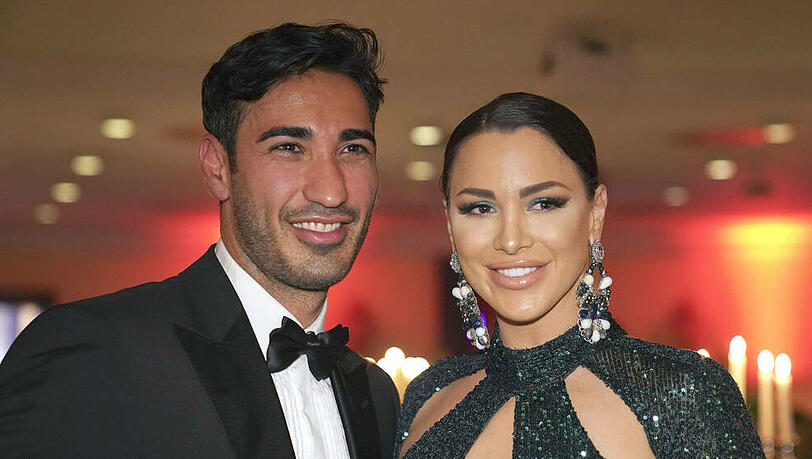 Umut Kekilli mit Freundin Ina-Maria Schnitzer alias Yoga-Jordan Umut Kekilli mit Freundin Ina-Maria Schnitzer alias Yoga-Jordan