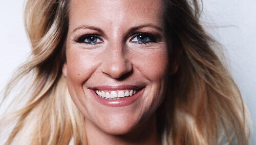 Moderiert den News-Block in der neuen Show Samstag LIVE! auf Sky: Isabella Müller-Reinhardt Moderiert den News-Block in der neuen Show Samstag LIVE! auf Sky: Isabella Müller-Reinhardt