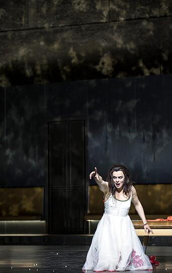 "Elektra" von Richard Strauss in der Salzburger Felsenreitschule.