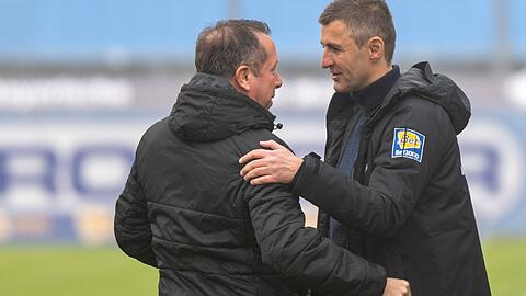 Kick it like K&ouml;llner (r.): Kauczinski kann eine Serie erreichen wie zuletzt der Oberpf&auml;lzer (Foto aus dem Januar 2022).