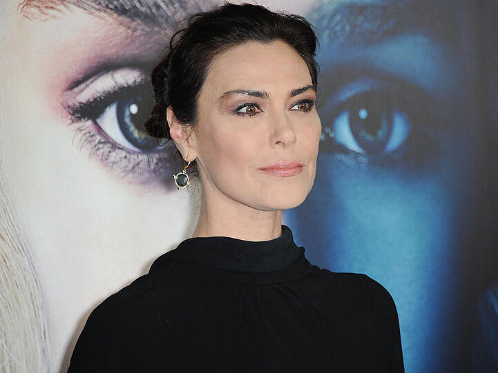 Michelle Forbes verletzte sich bei den Dreharbeiten am Knie