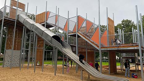 Ziemlich spektakulär: Der neue Spielplatz an der Theresienwiese.