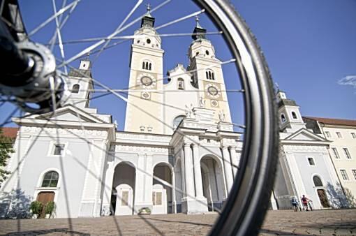 Das Eisacktal bietet sowohl Extrembikern als auch Genussradlern die ultimative Biketour.