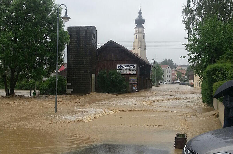 Das Hochwasser in Triftern im Landkreis Rottal-Inn.