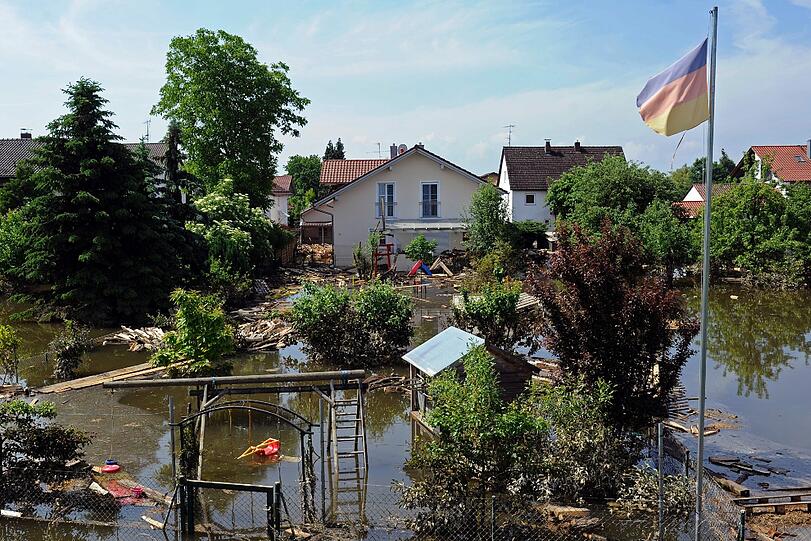 Aktuelle Bilder vom Hochwasser in Deggendorf und spezielle aus dem stark betroffenen Ortsteil Fischerdorf.