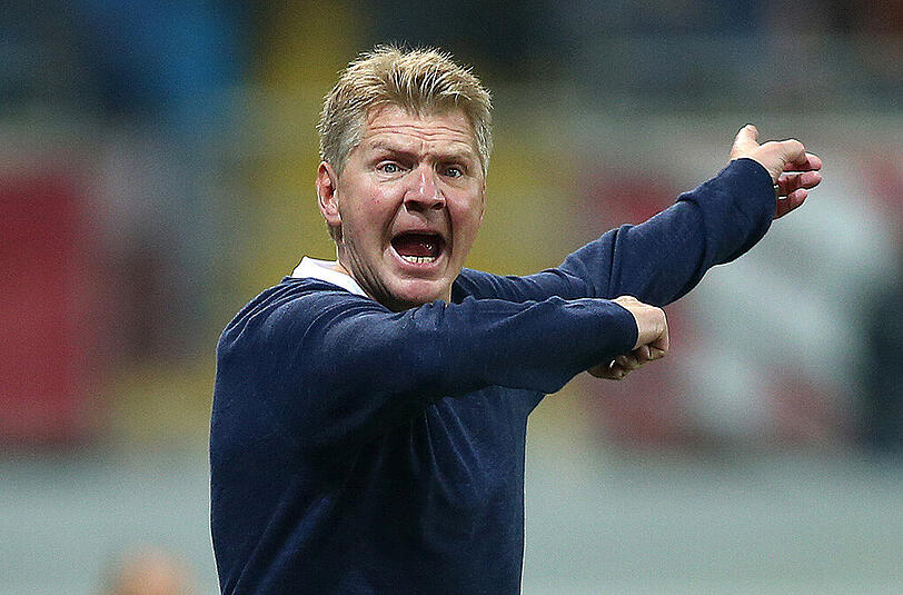 Ein dünnhäutiger Tiger: Paderborns Trainer Stefan Effenberg stieß die Kritik an seiner Mannschaft vor dem Spiel gegen die Löwen sauer auf.