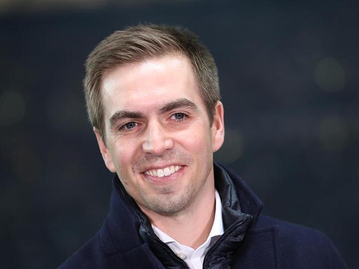 In den großen Fußballarenen der Welt zuhause &ndash; aber ohne ein einziges Spiel an Liverpools Anfield Road: Philipp Lahm.