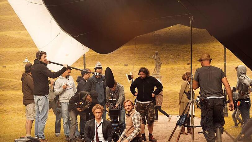 Matthias Schweighöfer am Set von "Der Nanny" Matthias Schweighöfer am Set von "Der Nanny"