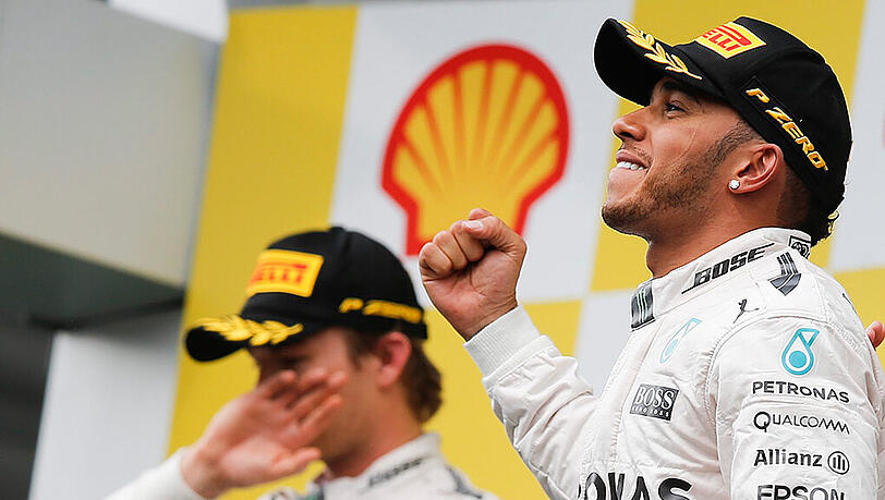 Die Mercedes-Piloten Nico Rosberg (l.) und Lewis Hamilton. Die Mercedes-Piloten Nico Rosberg (l.) und Lewis Hamilton.