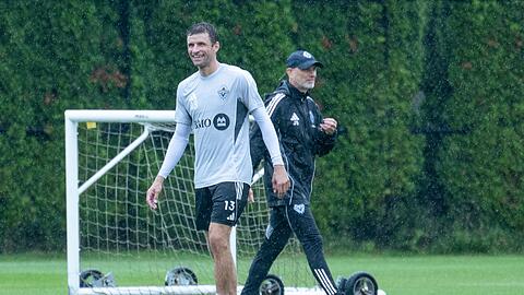 Jesper Sörensen verspricht Müller direkt Einsatzminuten.