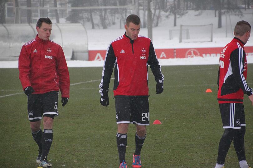 Spielt zu Probe vor: Berkay Dabanli.