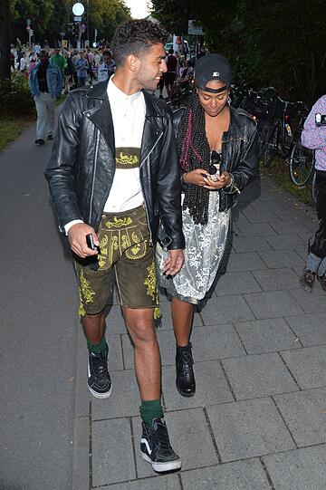 Noah Becker und Freundin Larissa.