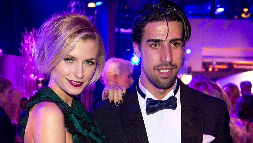 Nur schwer zu schlagen: Real-Star Sami Khedia mit Model und Moderatorin Lena Gercke. Nur schwer zu schlagen: Real-Star Sami Khedia mit Model und Moderatorin Lena Gercke.