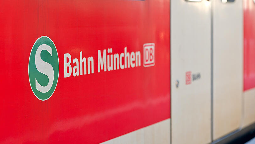 Wegen eines Fehlalarms kam es zu Störungen im S-Bahn-Betrieb. (Archivbild) Wegen eines Fehlalarms kam es zu Störungen im S-Bahn-Betrieb. (Archivbild)