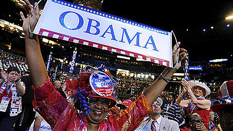 Obama wird wie ein Rockkstar gefeiert.