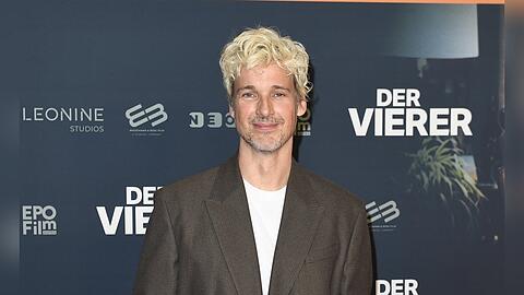 Ob er auch ohne Lachen kann? Florian David Fitz auf dem roten Teppich bei einer Premiere.