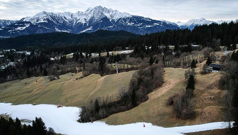 In der Schweiz gibt es teils deutlich weniger Schnee als im 30-j&auml;hrigen Mittel.